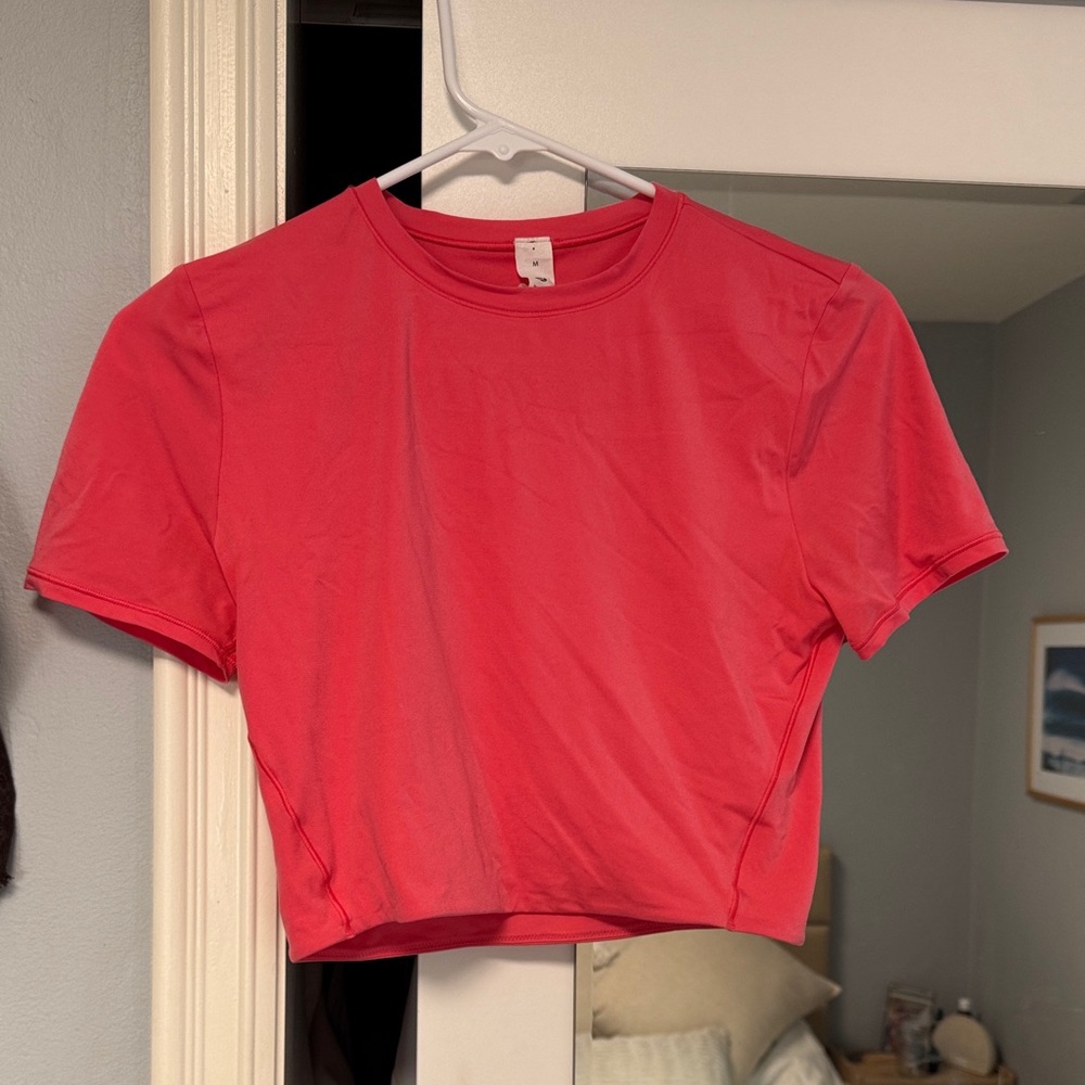 lululemon athletica Red Short Sleeve Tee
